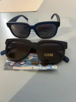 Zonnebril met blauw montuur voor dame of heer UV400 categorie 3 Zonnebril met blauw montuur voor dame of heer UV400 categorie 3