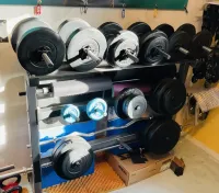 Te koop mooie halter en gewichtenrek